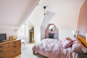 Photo 18- click for photo gallery